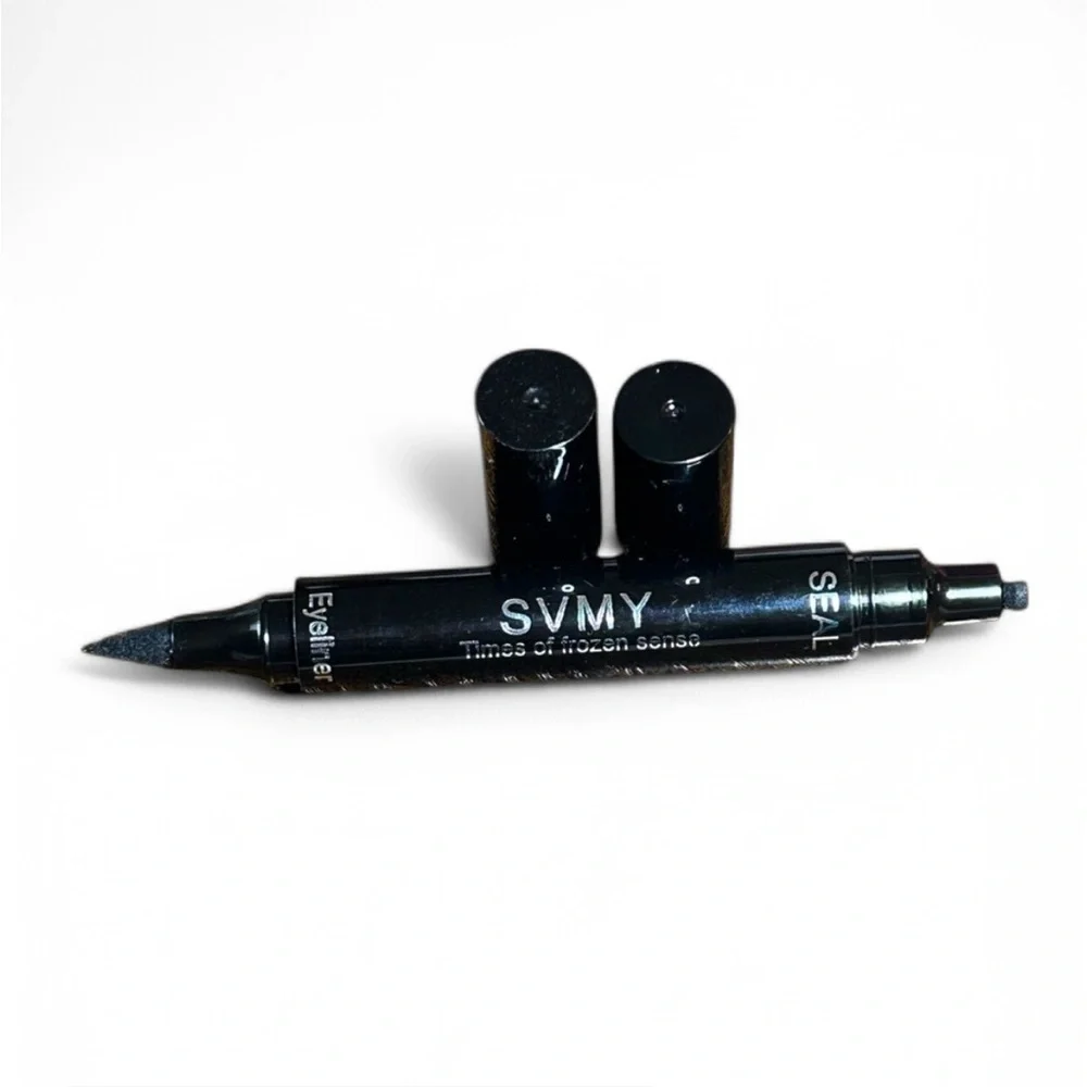Dual-Ended Black Liquid Eyeliner